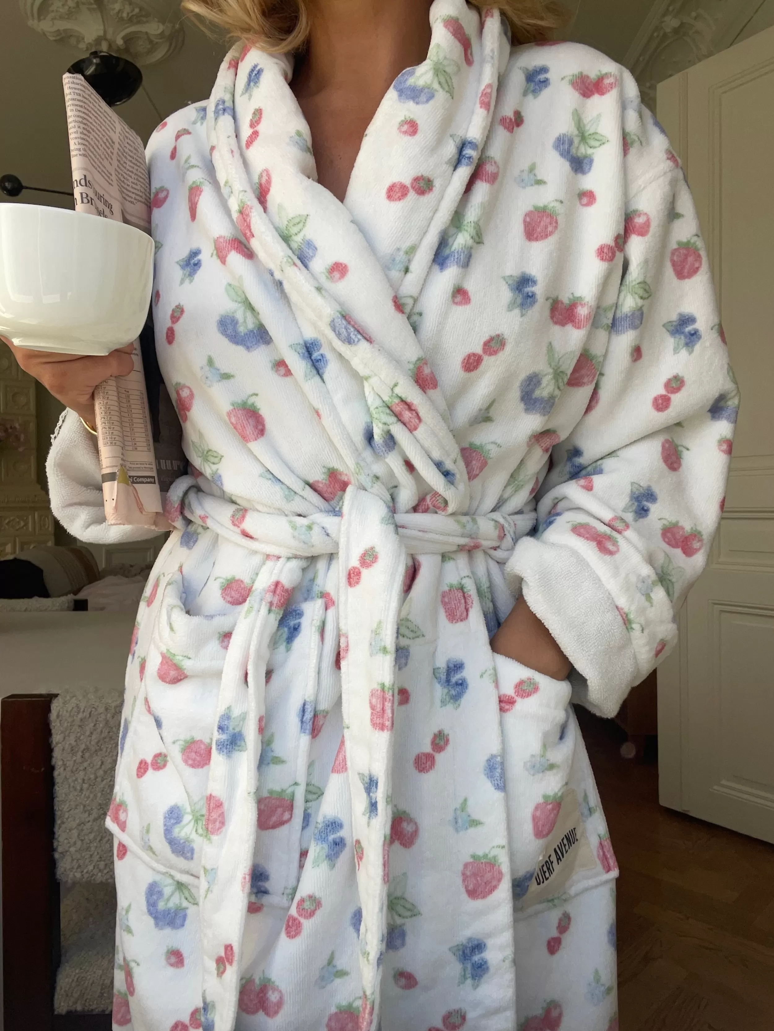 breezy_weightless_shampoo_10.webp Cheap Breezy Weightless Shampoo Shampoo & Conditioner