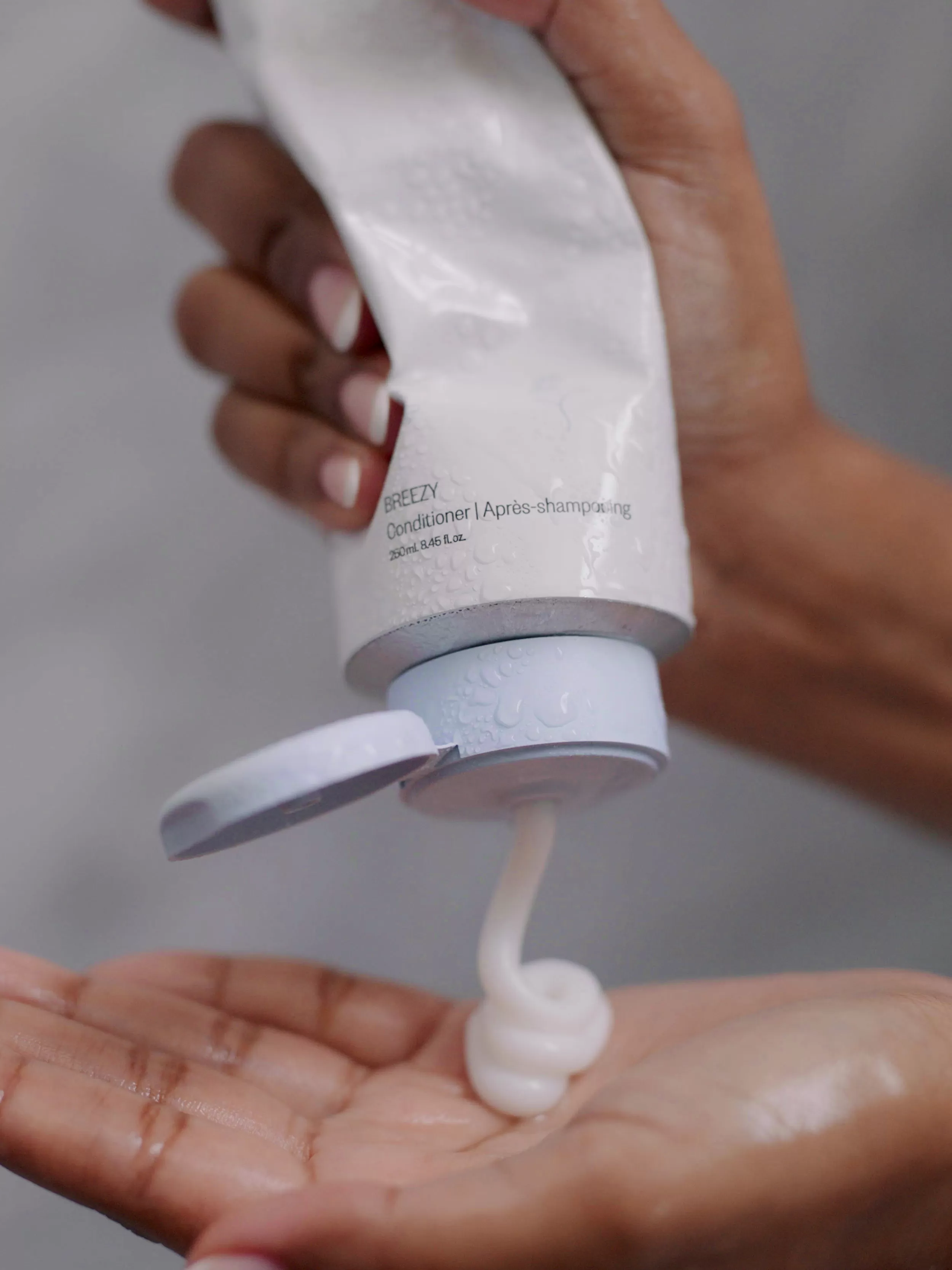 breezy_weightless_shampoo_7.webp Cheap Breezy Weightless Shampoo Shampoo & Conditioner