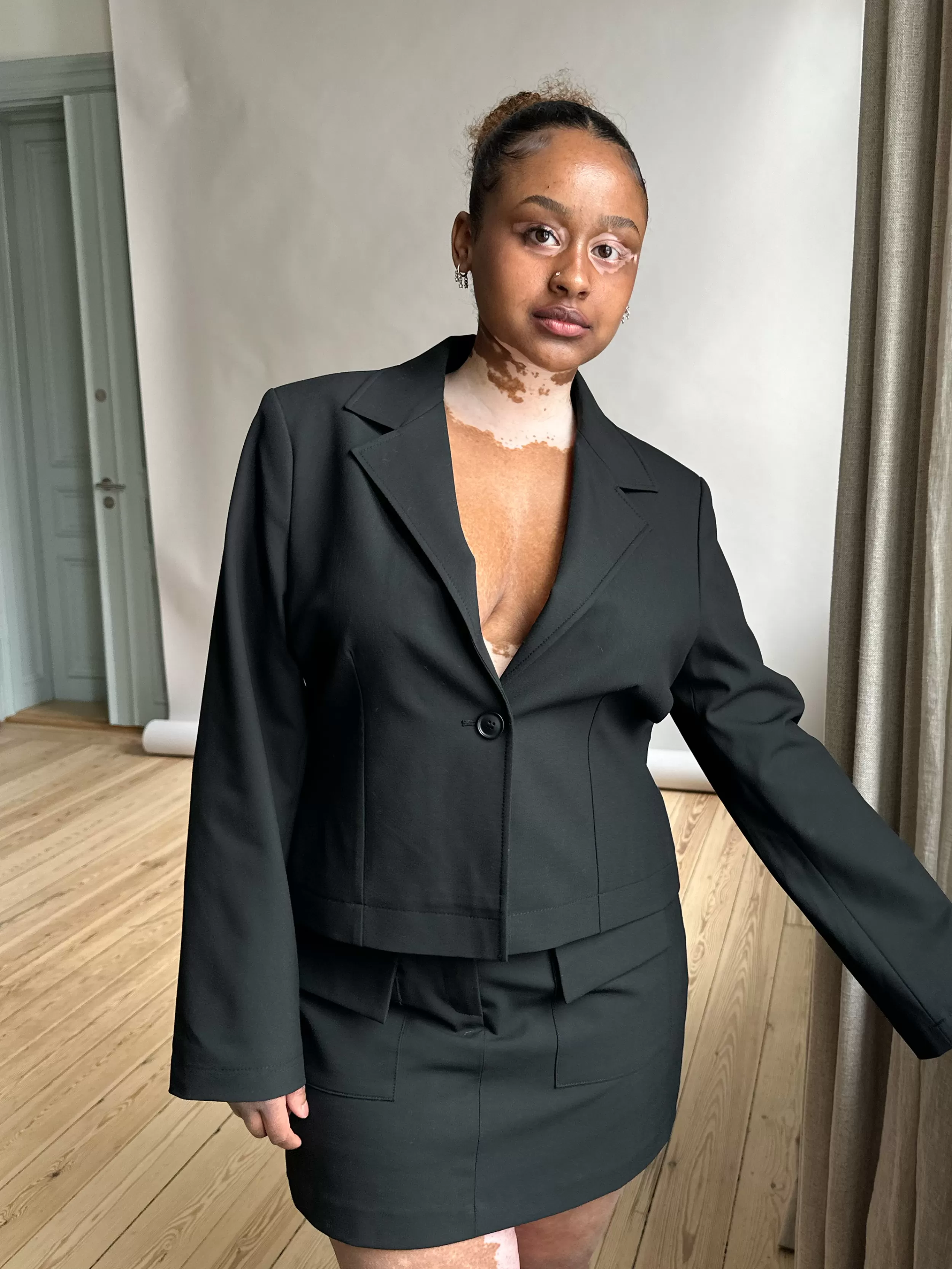 daytoday_blazer_black_6.webp Outlet Day-to-day Blazer Blazers & Jackets