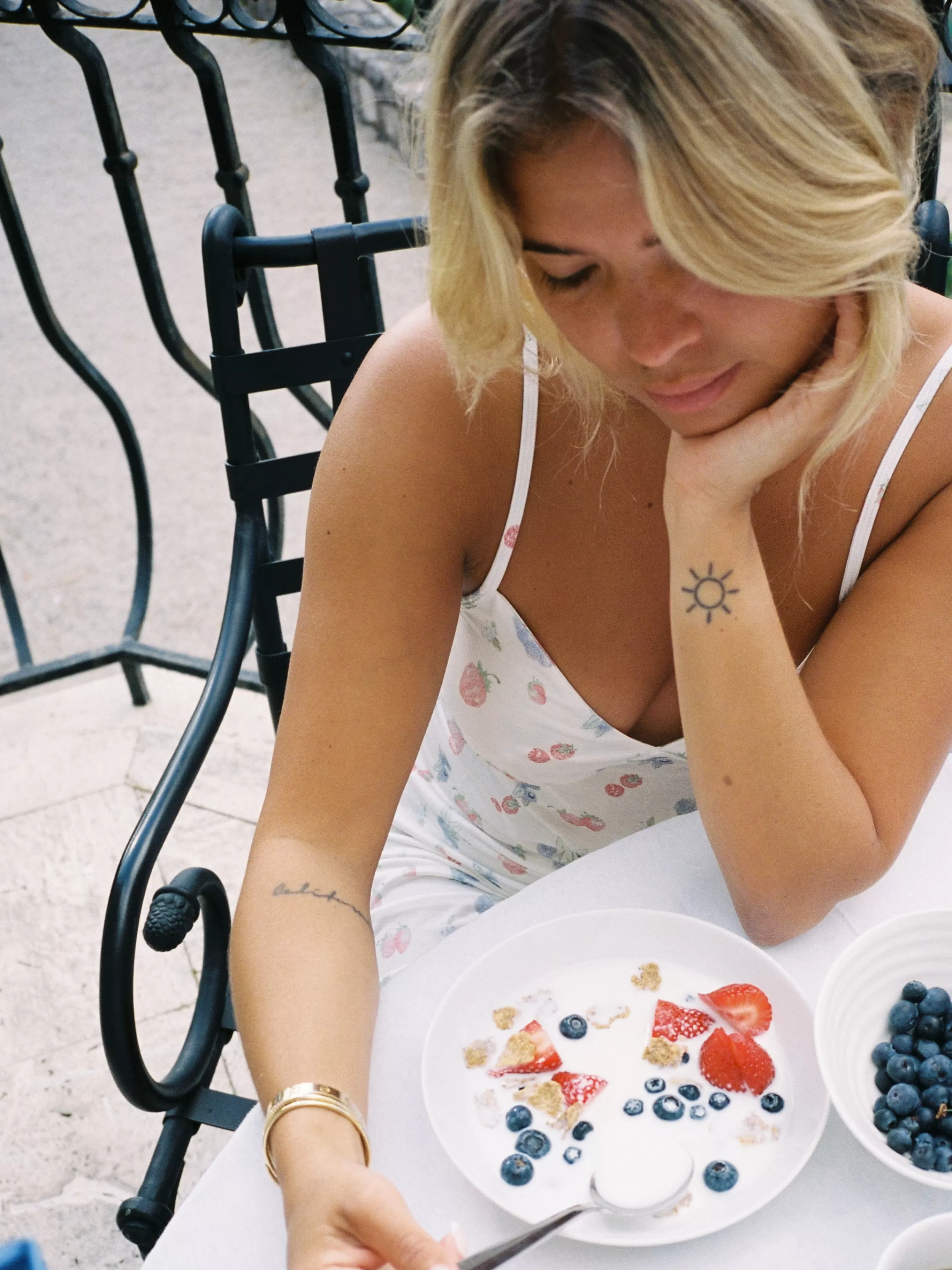 Online Go Slow Dress Summer Berries Pjs