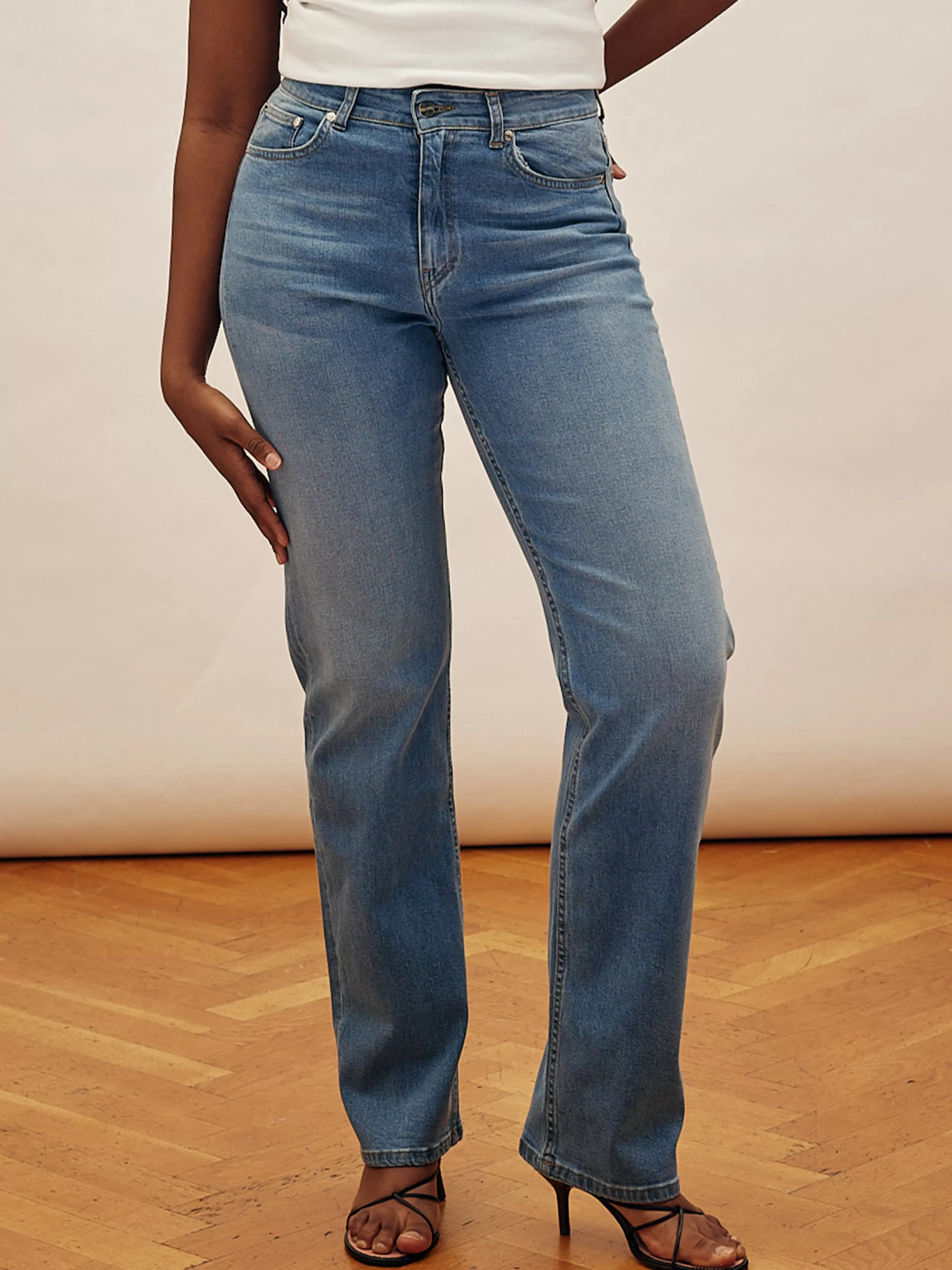 Store Straight Jeans Mid Blue - Tall Pants & Jeans